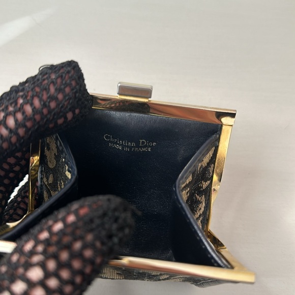Dior Vintage Kisslock Coinpurse - Picture 11 of 15